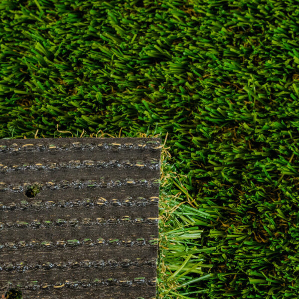 Synth Turf Emerald - Image 2